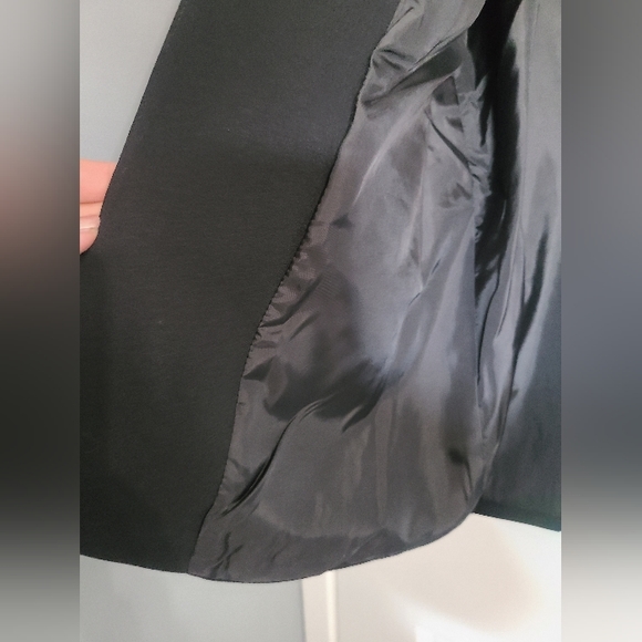 RICKI'S (NEW) Black Vest w/2 Pockets (Lined Inside) - Picture 7 of 9